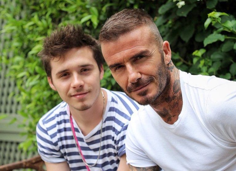 Η φανέλα με το 23: Ο Μπρούκλιν Μπέκαμ ρίχνει «γέφυρες» στην υπόλοιπη οικογένεια;