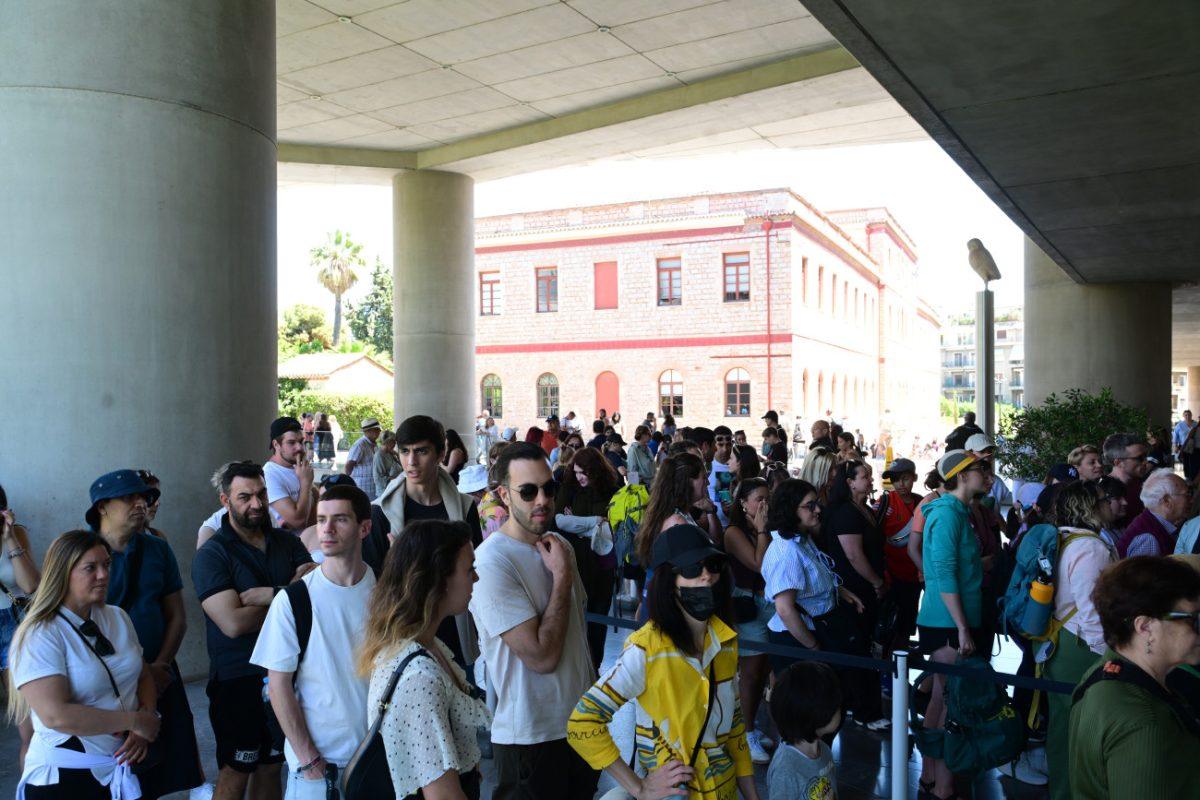 Διεθνής Ημέρα Μουσείων: Ελεύθερη είσοδος σε όλα τα μουσεία της χώρας – Πλήθος κόσμου στην Ακρόπολη