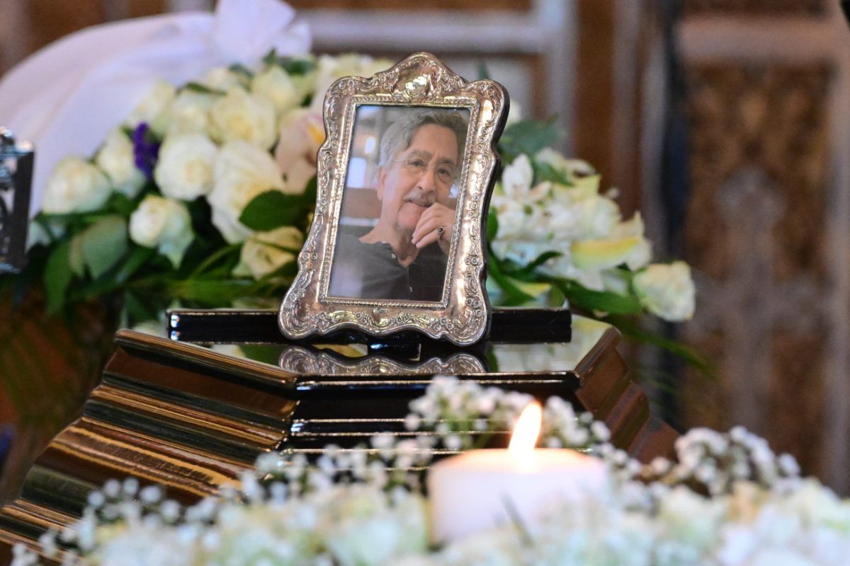 Νίκος Γαλάνος: Σε κλίμα συγκίνησης το τελευταίο «αντίο» στον αγαπημένο ηθοποιό