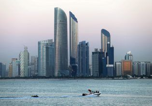 Διέπραττε απάτες από το 2024 η δημοσιογράφος-τουριστική πράκτορας – «Εμείς ‘κλαίμε’ 14.000€»