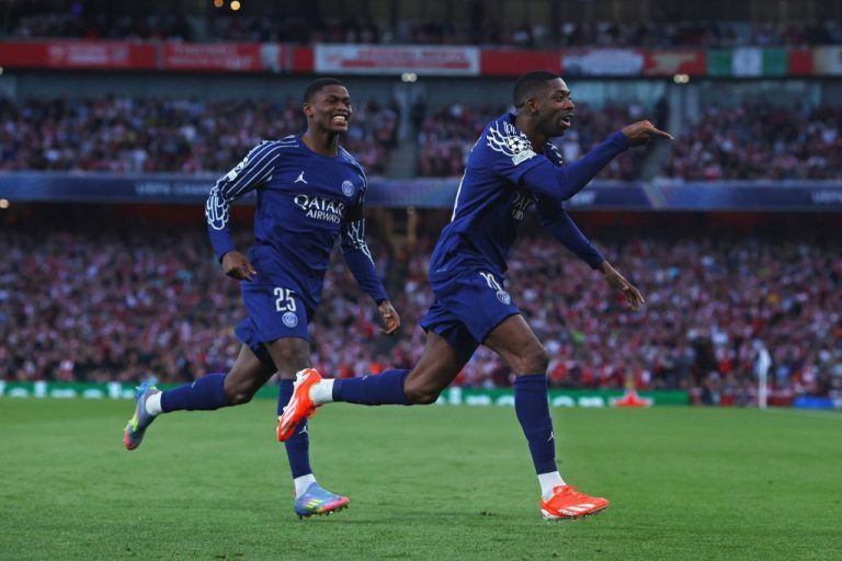 Ετοιμοι να πανηγυρίσουν ήττα της Παρί!