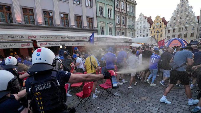 Επεισόδια ανάμεσα στους οπαδούς της Μπέτις και της Τσέλσι (vids)