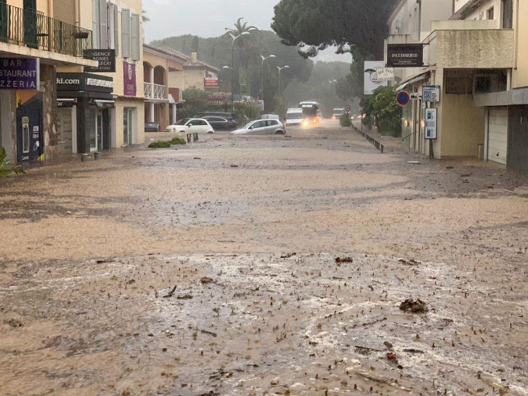 Γαλλία: Καταρρακτώδεις βροχές σαρώνουν τη χώρα – Νεκροί τρεις άνθρωποι που παρασύρθηκαν από τα ορμητικά νερά