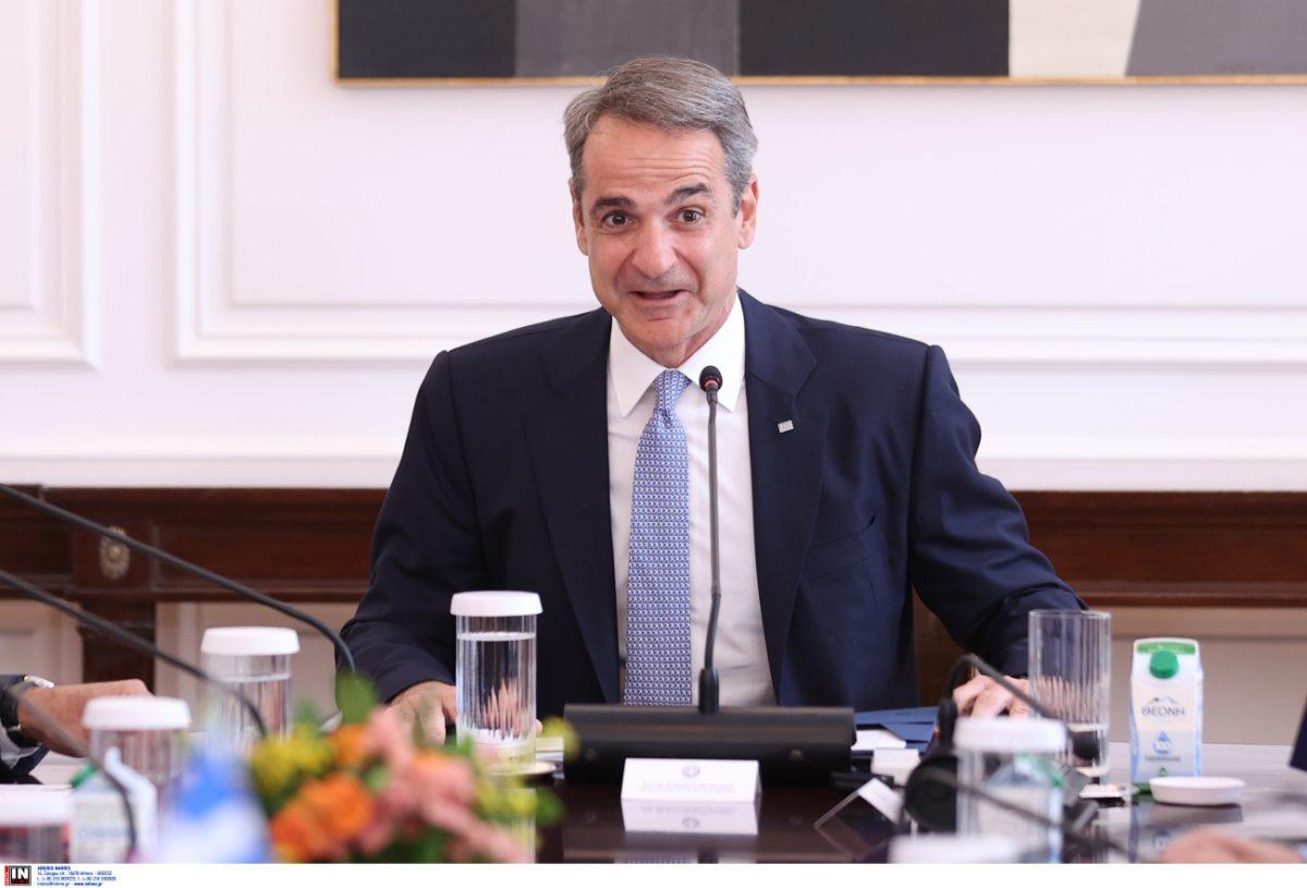 Μητσοτάκης: Συνεχίζει να καλλιεργεί προσδοκίες – «Αναμένουμε δημοσιονομικό χώρο 500 εκατ. ευρώ το 2026»