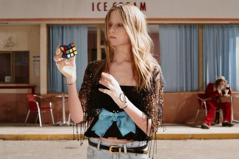 «Οι έφηβοι είναι πονοκέφαλος»: Η γνώμη του Λιβ Σράιμπερ για την 16χρονη τρανς κόρη του Κάι