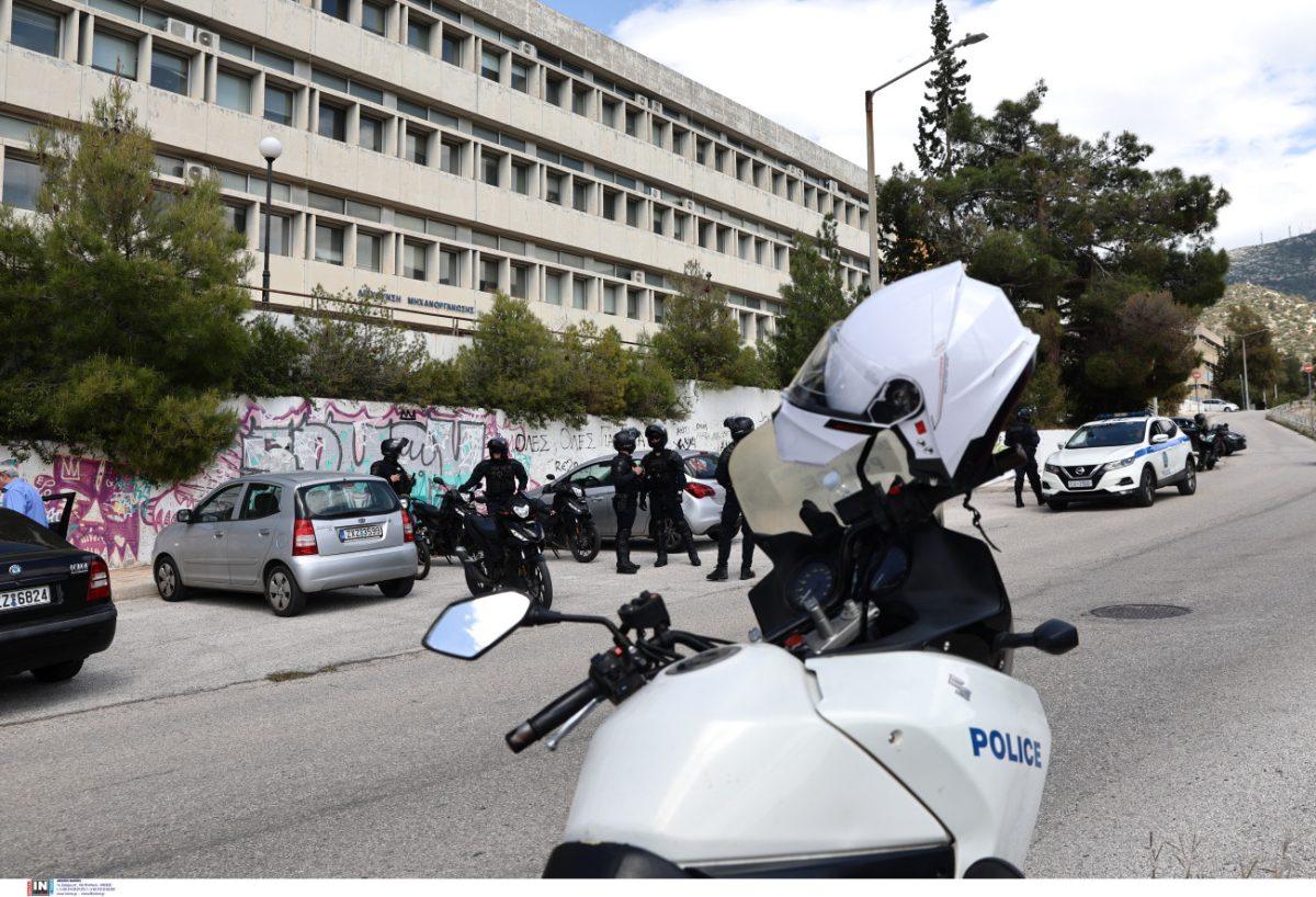 Νέο βίντεο από την Πολυτεχνειούπολη – Τι συνέβη στο κυλικείο