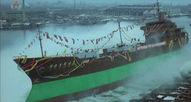 Κιμ Γιονγκ Ουν: Ορκίστηκε να τιμωρήσει τους υπαίτιους για τη βύθιση του αντιτορπιλικού