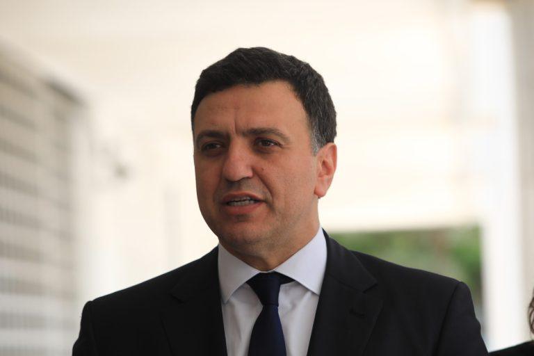 Κικίλιας: «Στόχος μας είναι να αποδείξουμε ότι δεν είναι πολυτέλεια να ταξιδεύουν οι Έλληνες στα νησιά»