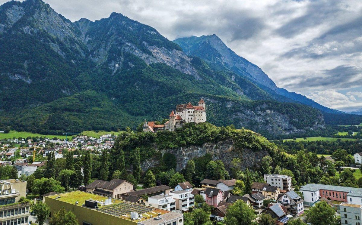 Λιχτενστάιν: Οι εταιρείες trust που «έκρυβαν» τους Ρώσους – Η πίεση της Ουάσιγκτον