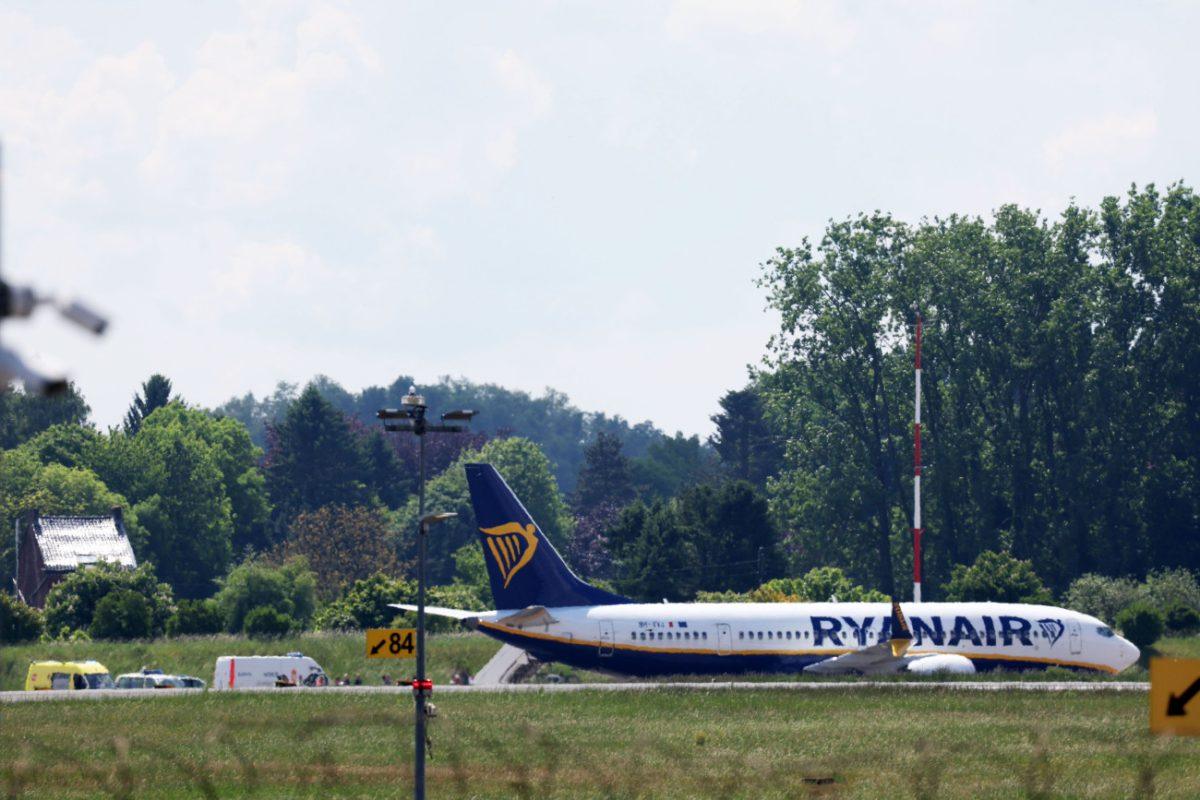 Βέλγιο: Σε λειτουργία ξανά το αεροδρόμιο Σαρλεούα έπειτα από την απειλή για βόμβα