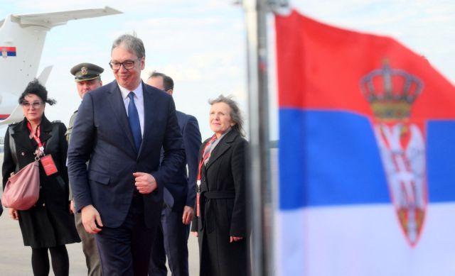 Ο Βούτσιτς θεωρεί τιμή την παρουσία του στην Κόκκινη Πλατεία και δεν κατανοεί τις αντιδράσεις από την ΕΕ