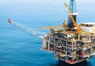 Ανγκόλα: Τρεις νεκροί και δεκάδες τραυματίες από πυρκαγιά σε πλατφόρμα βαθέων υδάτων