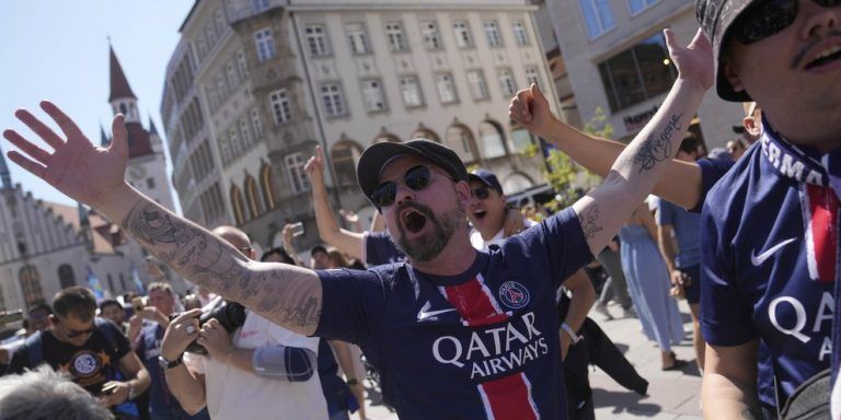 Επεισόδια στο Μόναχο ανάμεσα σε οπαδούς της Ίντερ και της Παρί (vids)