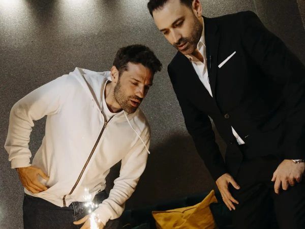 Κωνσταντίνος Αργυρός: Η συγκινητική έκπληξη στο καμαρίνι του για τα γενέθλιά του