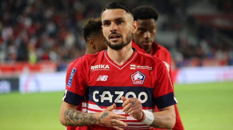 «Να τον προσέχετε»: Το «αντίο» της Λιλ στον Καμπελά (vid)