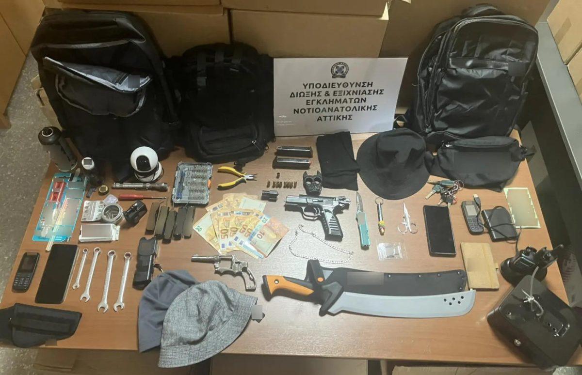 Συνελήφθη 26χρονος για κλοπές χρηματοκιβωτίων σε εταιρεία στη Γλυφάδα – Είχε διαρρήξει και το υπουργείο Συνοχής