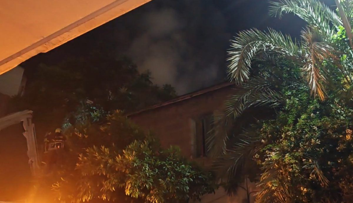 Φωτιά τα ξημερώματα σε ακατοίκητο οίκημα στον Βύρωνα