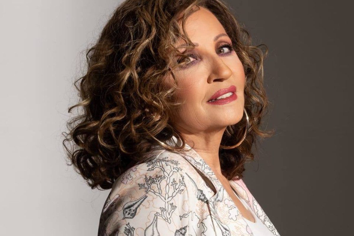 Γλυκερία: Εκτός της συναυλίας του ΚΚΕ για τον Μίκη Θεοδωράκη – Η σκιά του Ισραήλ και οι αντιδράσεις