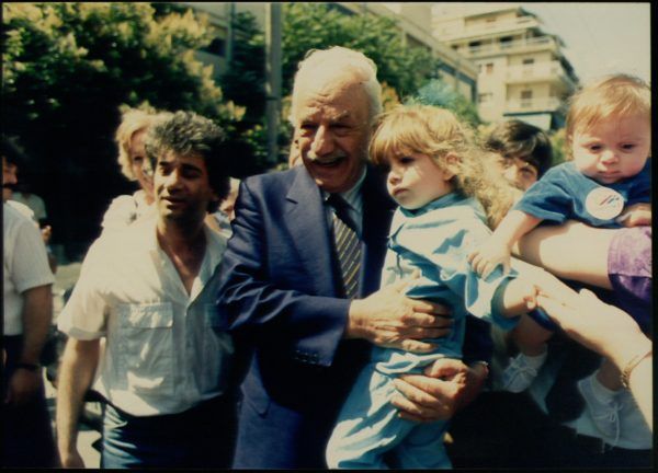 Χαρίλαος Φλωράκης: Ο κόσμος μπορεί να αλλάξει και θα αλλάξει