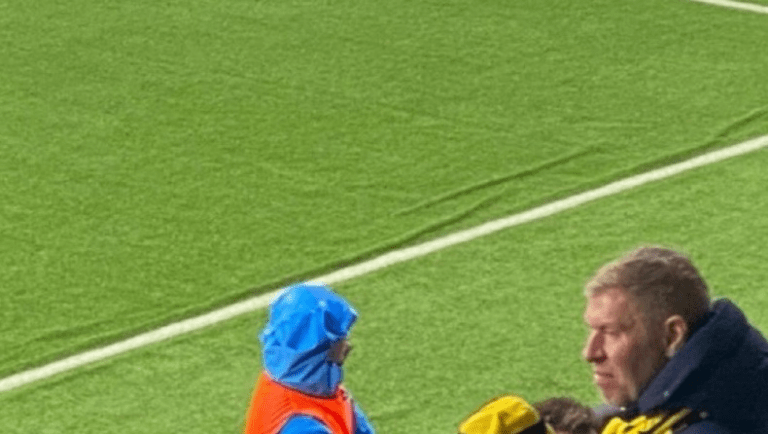 «Ζαρωμένος» ο χλοοτάπητας στο γήπεδο της Μπόντο Γκλιμτ (pics)