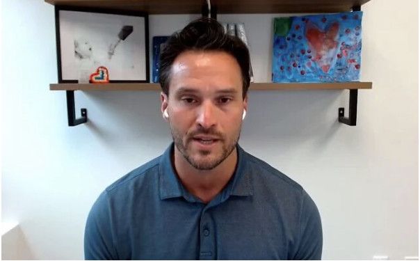 Γάζα: Παραιτήθηκε ο επικεφαλής του Ανθρωπιστικού Ιδρύματος που υποστηρίχθηκε από τις ΗΠΑ