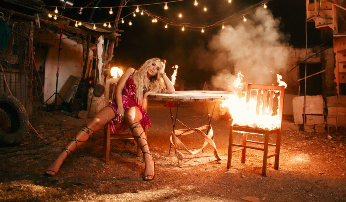 Josephine: Το νέο «καυτό» music video είναι «Αυτό Που Θες»