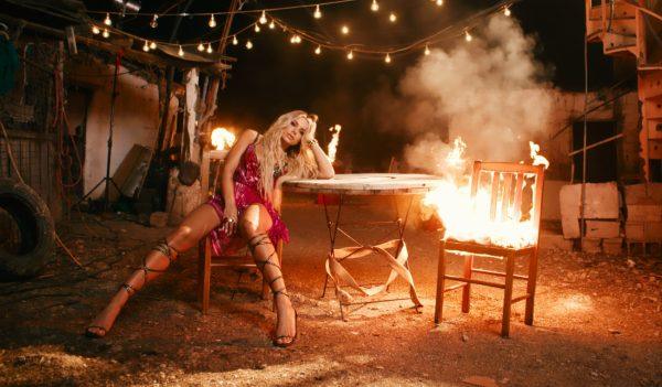 Josephine: Το νέο «καυτό» music video είναι «Αυτό Που Θες»