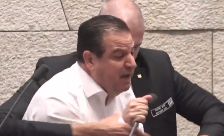 Ισραήλ: «Έχετε σκοτώσει 19.000 παιδιά» – Πήραν σηκωτό βουλευτή που μίλησε για τη Γάζα