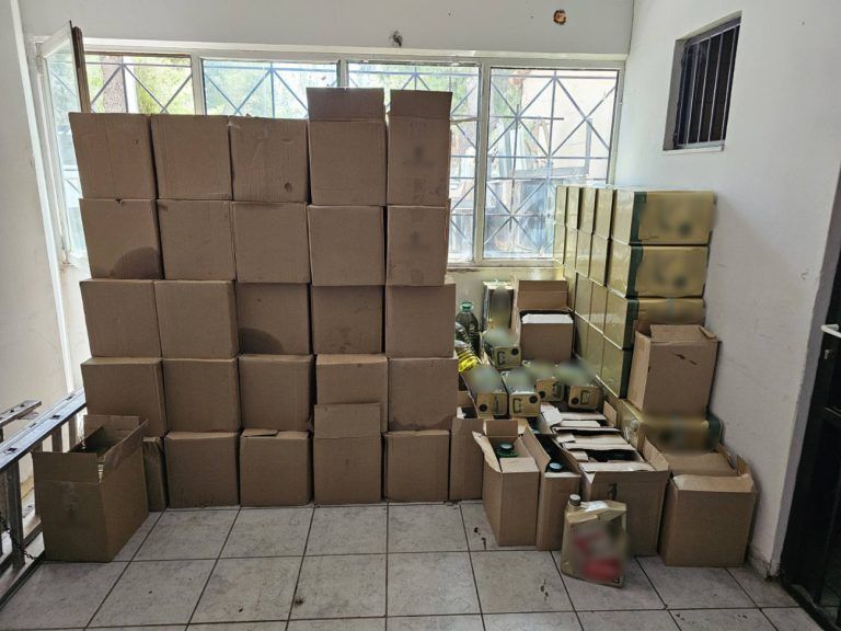 Ζεφύρι: Κατασχέθηκαν πάνω από 2,5 τόνοι ελαιόλαδου αμφιβόλου ποιότητας – Συνελήφθησαν 3 άτομα