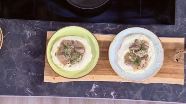 Συνταγή: Μοσχαράκι σοφρίτο με πουρέ πατάτας