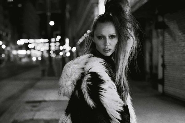 Οπερατική ονείρωξη: Μάιλι Σάιρους και ο οραματιστής Πάνος Κοσμάτος συμμαχούν σε νέα ταινία