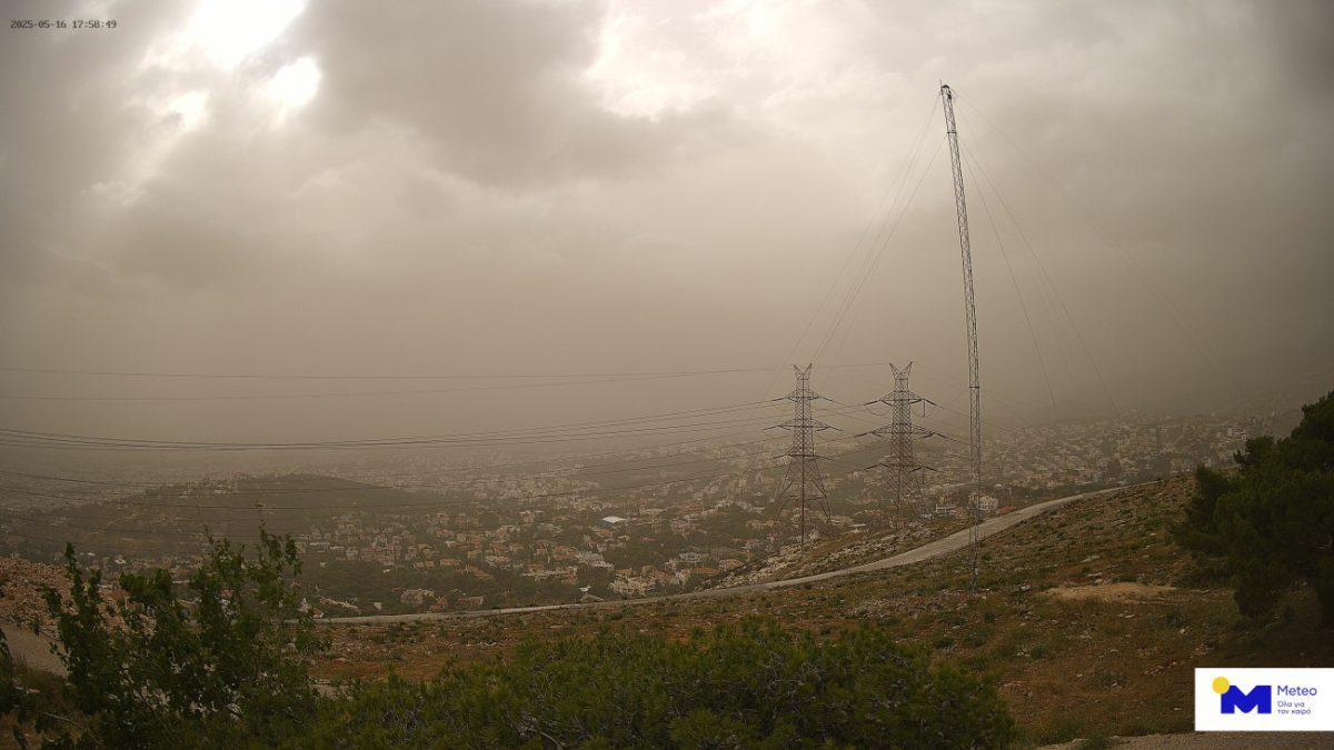 «Σαχάρα» η Αττική – Πνίγηκε στην αφρικάνικη σκόνη και η Κρήτη