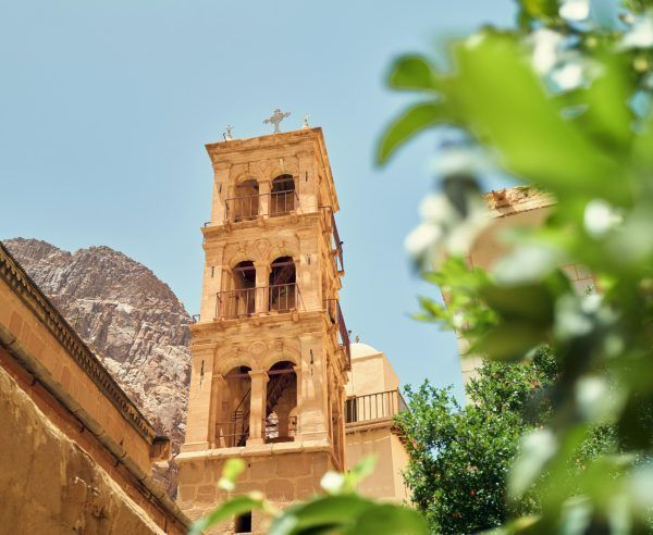 ΣΥΡΙΖΑ για Μονή Σινά: Ανησυχητική εξέλιξη που εκθέτει ανεπανόρθωτα την κυβέρνηση Μητσοτάκη