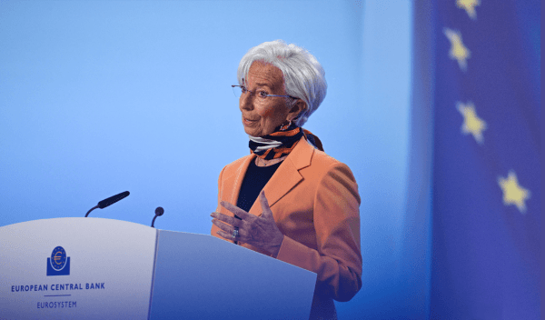Λαγκάρντ: Το ευρώ μπορεί να αποτελέσει εναλλακτική έναντι του δολαρίου