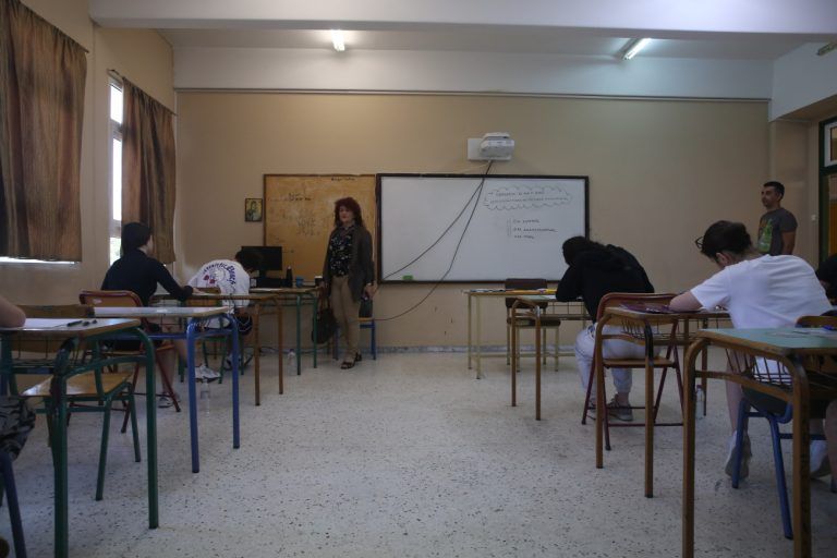 Πανελλαδικές 2025: Οι πρώτες εκτιμήσεις για τα θέματα στη Νεοελληνική Γλώσσα και Λογοτεχνία στα ΓΕΛ