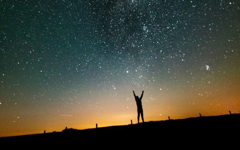 Άκρως Ζωδιακό: Τα Do’s και Don’ts στα ζώδια σήμερα [Τρίτη 13.05.2025]