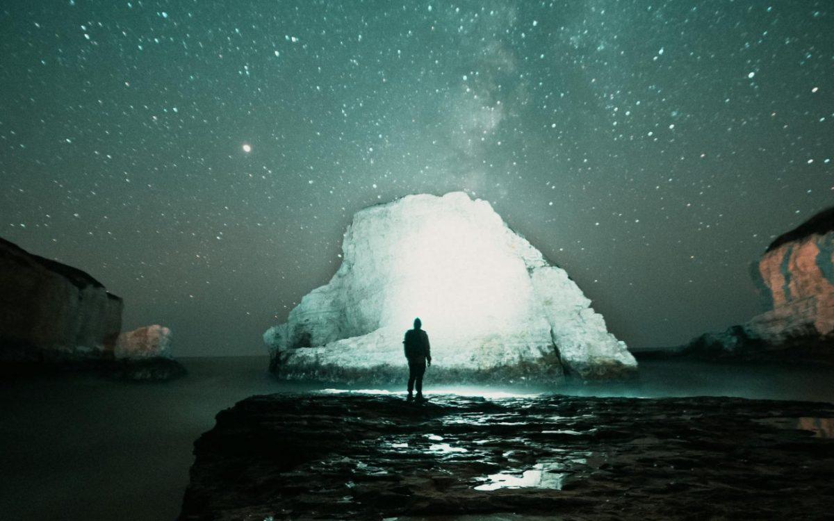 Άκρως Ζωδιακό: Τα Do’s και Don’ts στα ζώδια σήμερα [Κυριακή 04.05.2025]