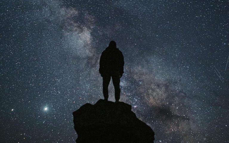 Άκρως Ζωδιακό: Τα Do’s και Don’ts στα ζώδια σήμερα [Τετάρτη 21.05.2025]