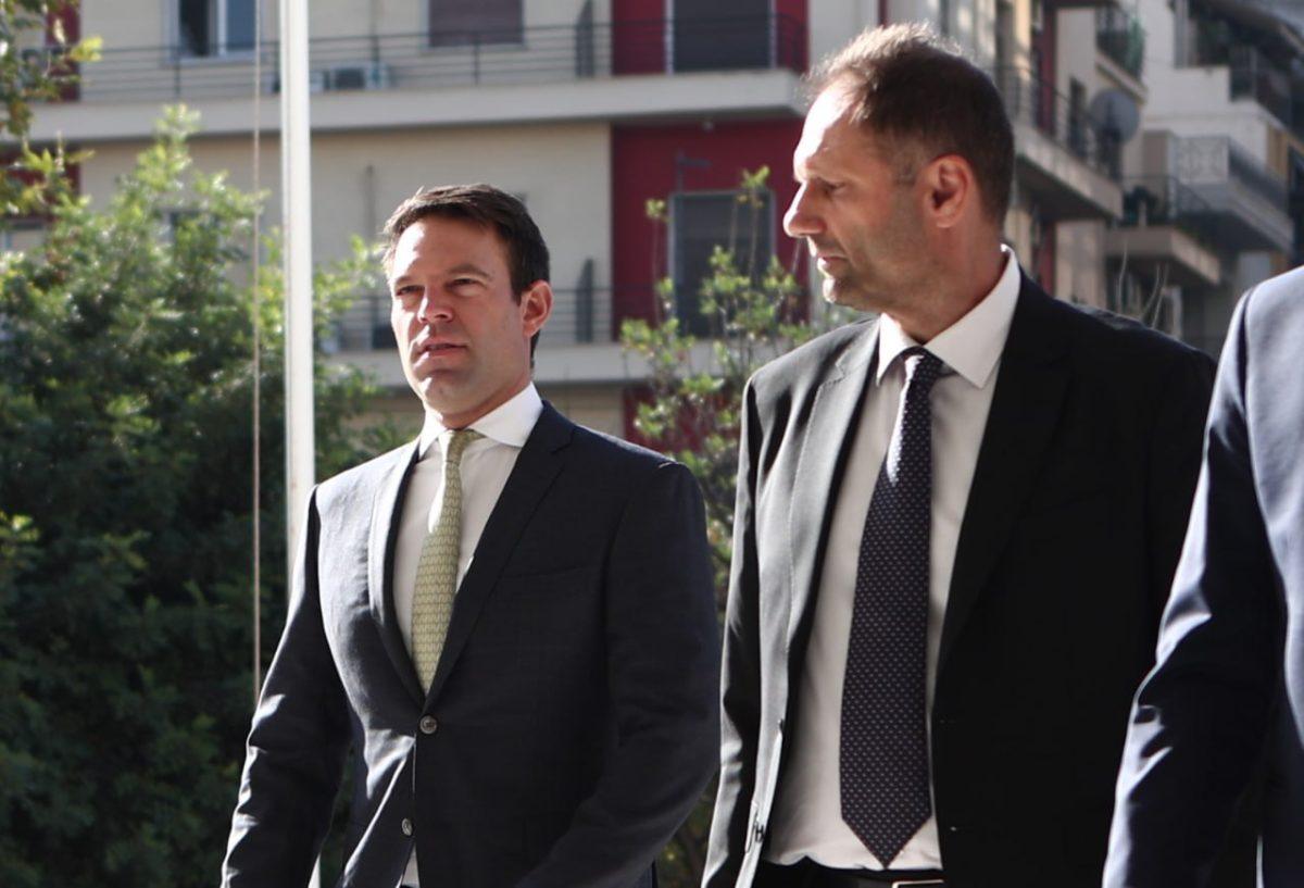 Διαψεύδει το Κίνημα Δημοκρατίας τα περί απόλυσης Καπνισάκη