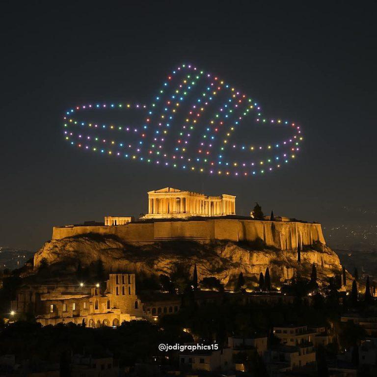 Τίποτα δεν μπορεί να αποκλειστεί, ούτε δυο τρένα να κινούνται αντίθετα στην ίδια γραμμή, ούτε η Ακρόπολη να «τσαλαπατηθεί», έτσι κατάντησαν την πολιτική