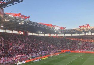 Ολυμπιακός: Κατάμεστο το Καραϊσκάκη για τη φιέστα – Εντυπωσιακή ατμόσφαιρα από τον κόσμο των πρωταθλητών