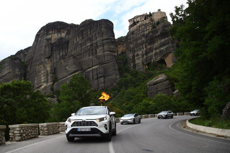 Από την Αρχαία Ολυμπία ως τη Δράμα και την Ακρόπολη: Η Λαμπαδηδρομία για τους Χειμερινούς Ολυμπιακούς Αγώνες «Μιλάνο-Κορτίνα 2026»