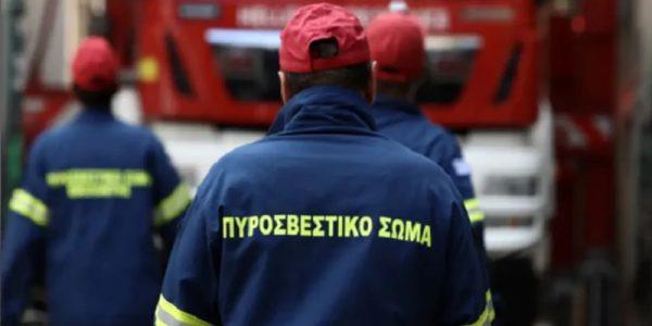 Φωτιά σε εγκαταλελειμμένο λυόμενο στην Εκάλη