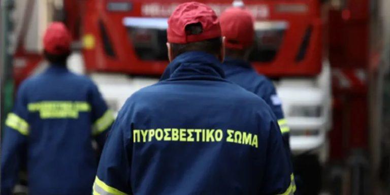 Φωτιά σε εγκαταλελειμμένο λυόμενο στην Εκάλη