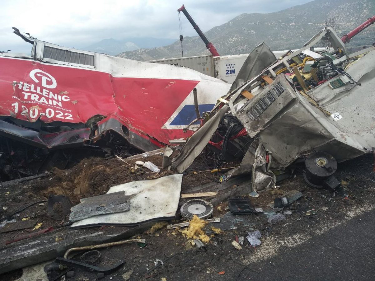 Τα πέντε σκοτεινά σημεία του πορίσματος Καρώνη