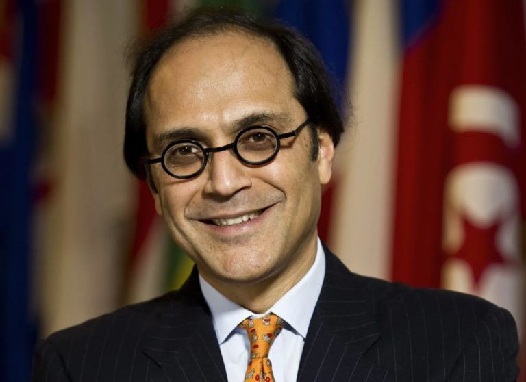 «Το τέλος του κόσμου είναι πιο κοντά από ό,τι νομίζετε» – Καθηγητής Πανεπιστημίου Ταφτ προειδοποιεί για Τεχνητή Νοημοσύνη