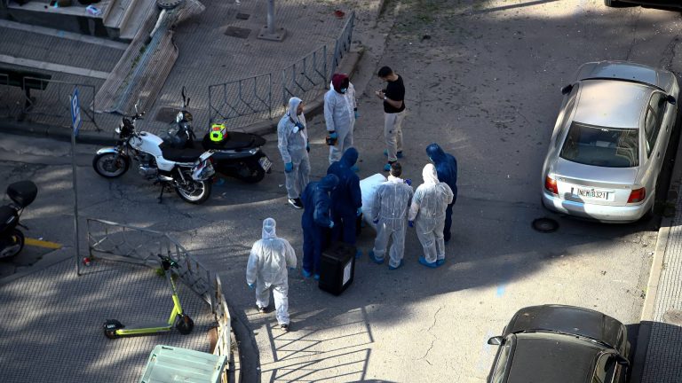 Θεσσαλονίκη: Ανθρωποκυνηγητό για τον κατασκευαστή της βόμβας – Ταυτοποιήθηκε 36χρονος που είχε νοικιάσει το διαμέρισμα