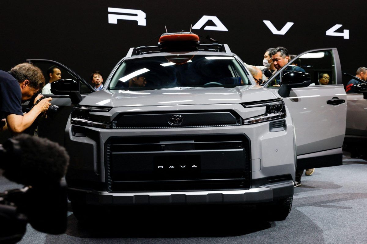 Στην… πρέσα των δασμών οι προμηθευτές των Toyota, Nissan και Ford στην Ιαπωνία