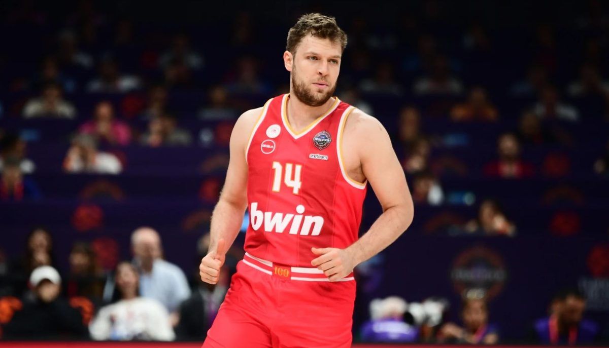 Βεζένκοφ: «Να τελειώσει η σεζόν με το πρωτάθλημα»