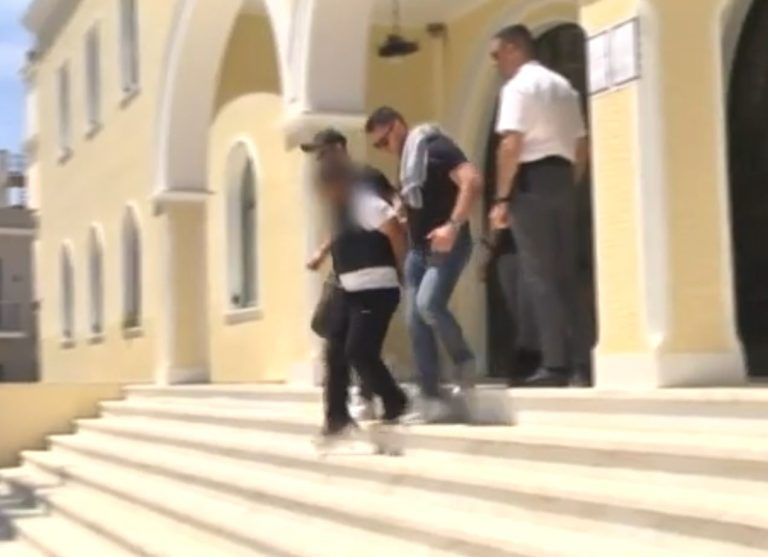 Ζάκυνθος: Προφυλακίστηκαν οι τρεις συλληφθέντες για τη δολοφονία της συμβολαιογράφου